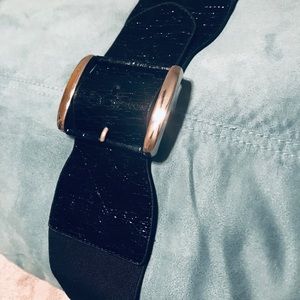 🌟FINAL Sale🌟  EXPRESS Black &Silver waist belt